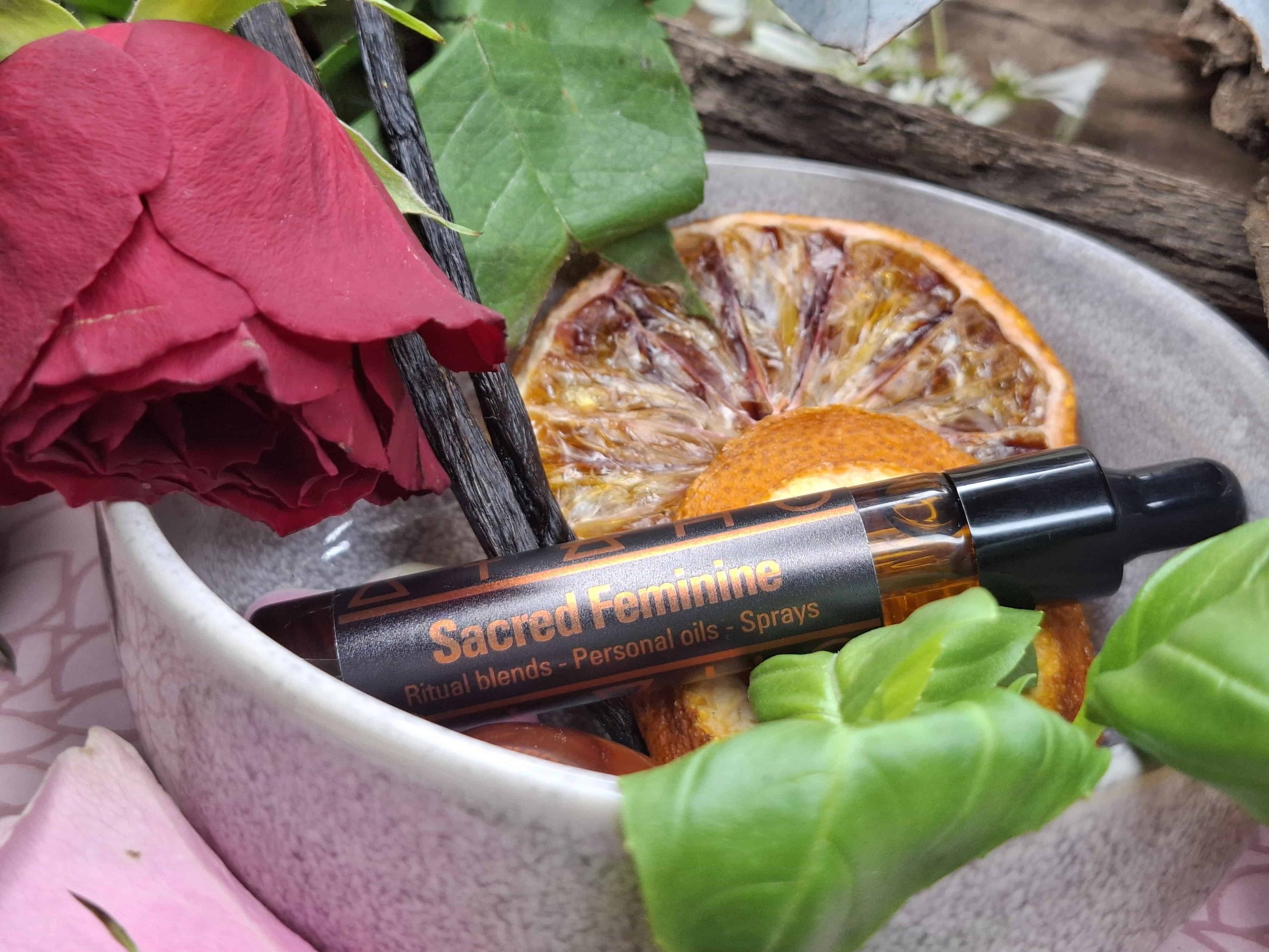 Sacred Feminine Ritual Oil Concentrate Dropper